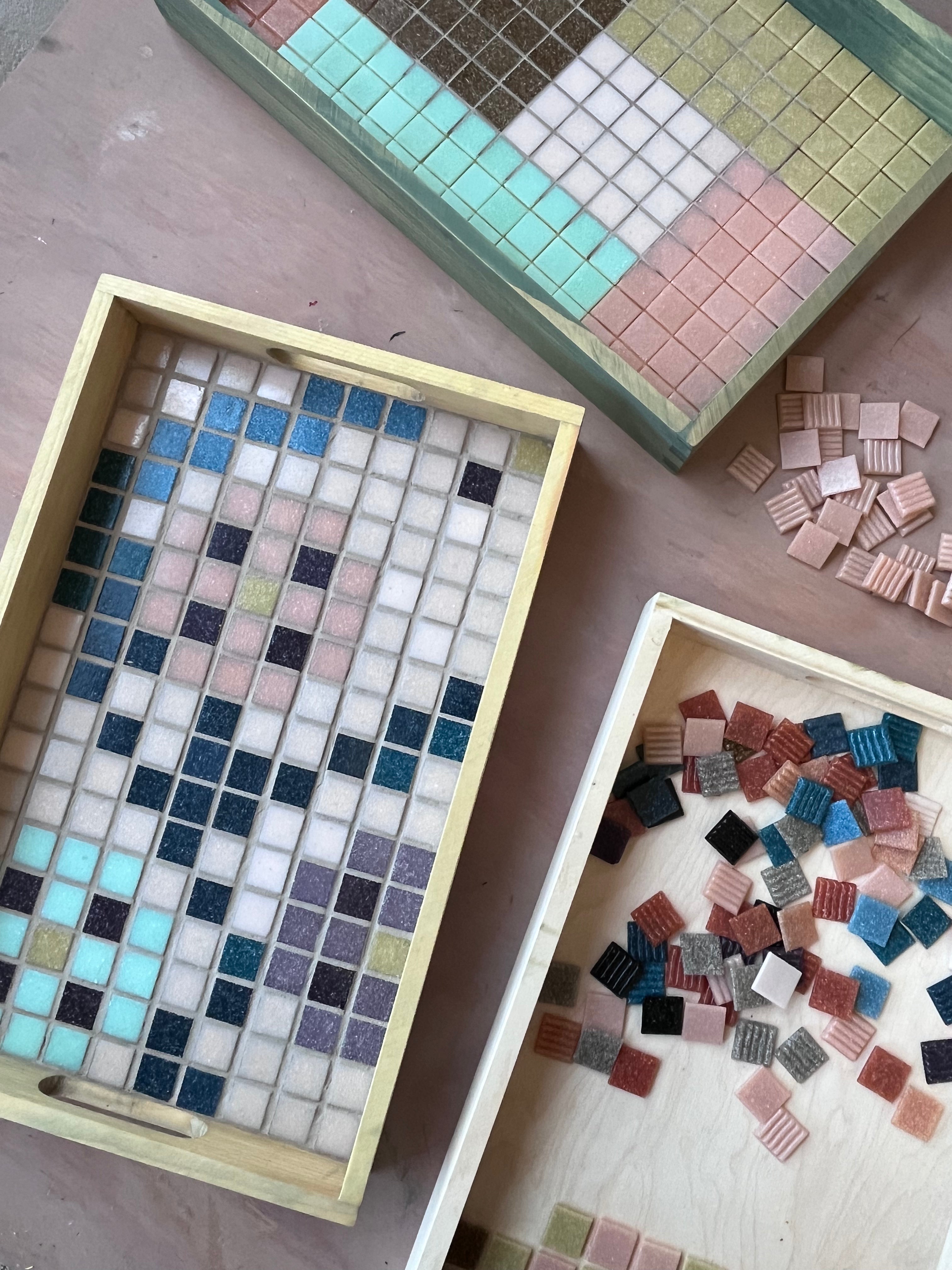workshop: lav din egen mosaik bakke