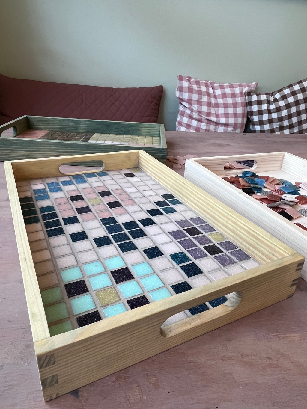 workshop: lav din egen mosaik bakke